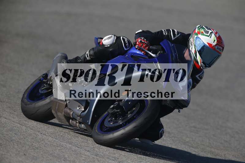 /Archiv-2024/01 26.-28.01.2024 Moto Center Thun Jerez/Gruppe gruen-green/32